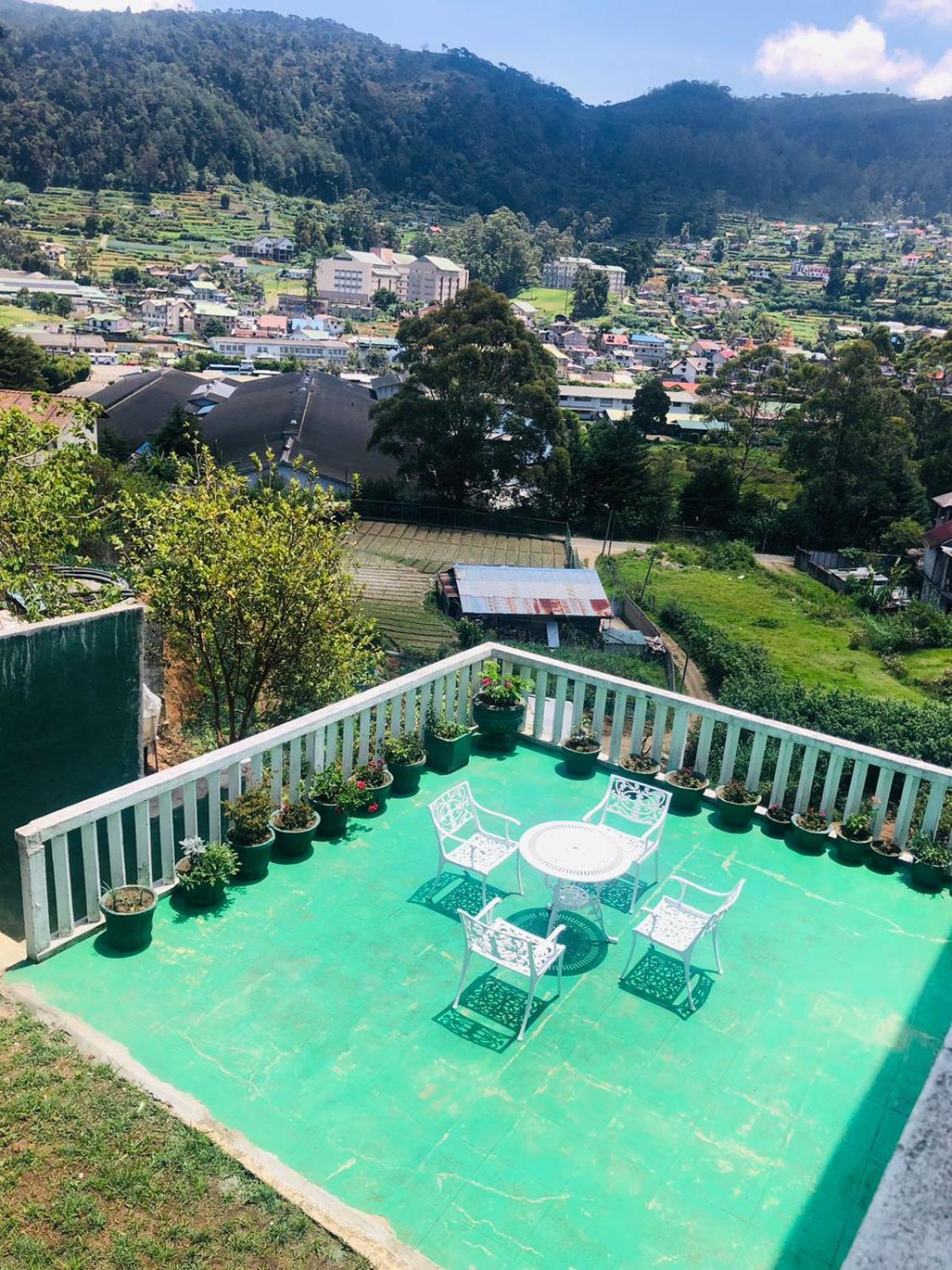 Hikers Inn Nuwara Eliya Exterior foto